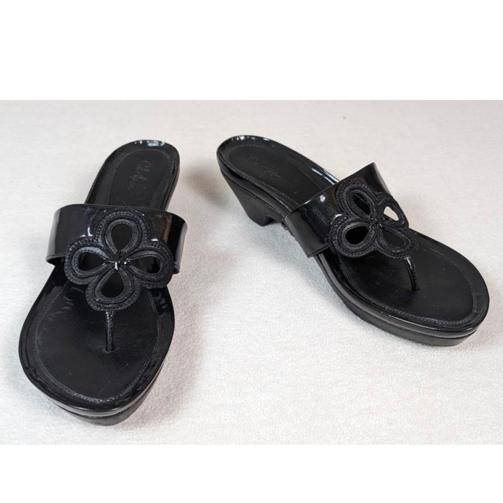 Cole Haan Black‎ Flower Detail Thong Sandals Slides, Elegant Summer Shoes
